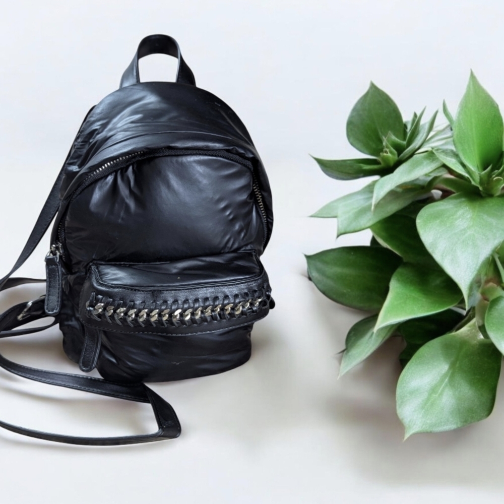 Forever 21 Black Interior Backpack